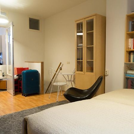 B&B Chez Cho Utrecht Eksteriør bilde