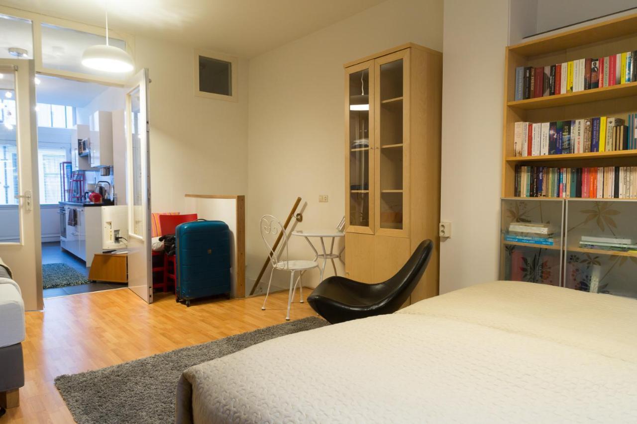 B&B Chez Cho Utrecht Eksteriør bilde